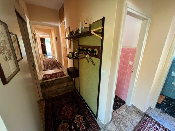 Casa di 1 locali + spazio commerciale + rustico + terreno 3