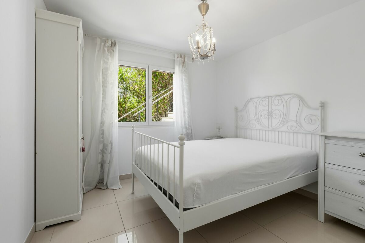 Appartamento 5.5 locali con piscina e vista mozzafiato