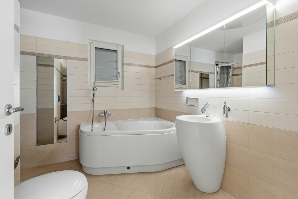 Appartamento 5.5 locali con piscina e vista mozzafiato