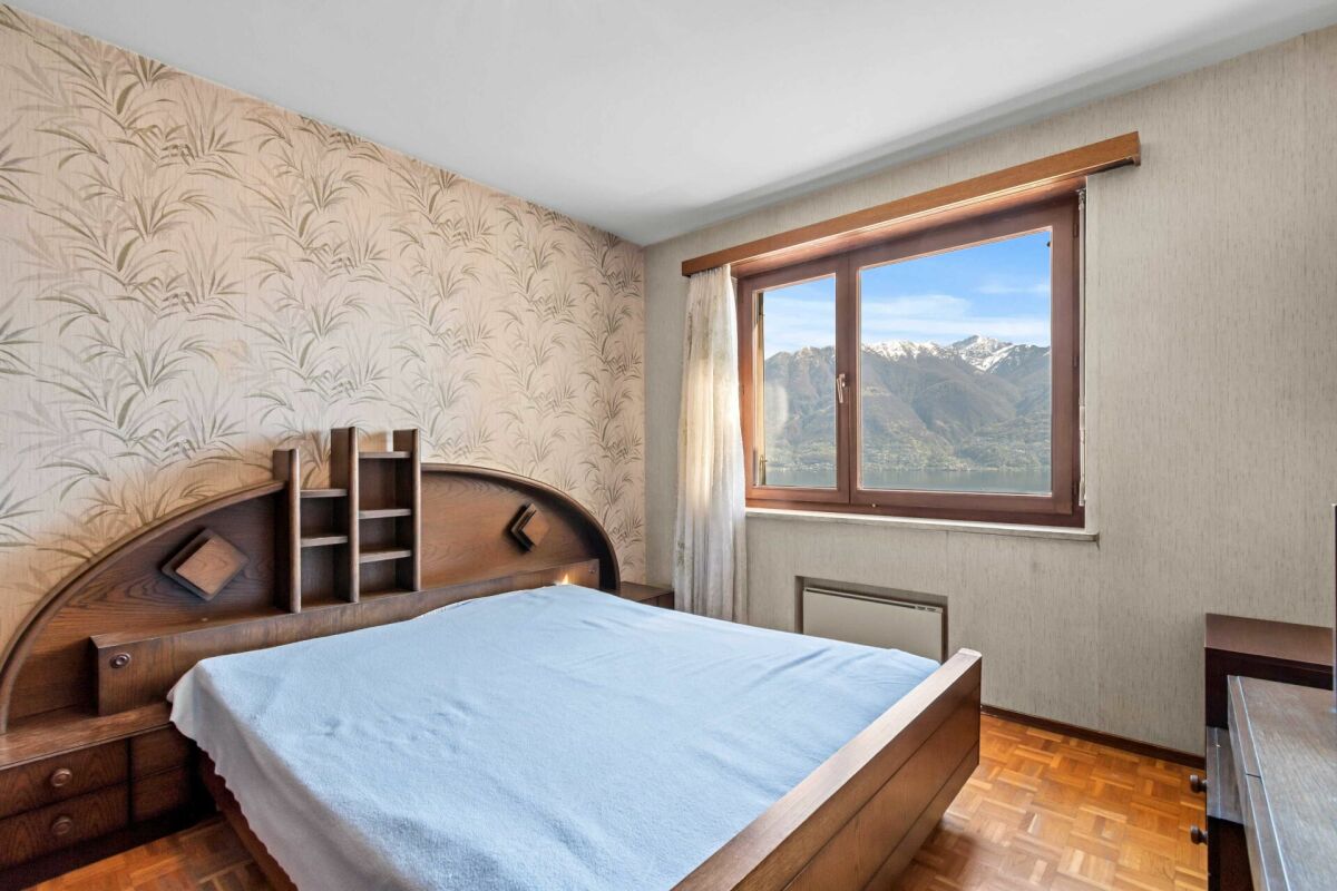 Magnifique maison jumelée de 8,5 pièces avec piscine et vue à couper le souffle