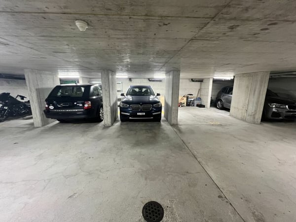Appartamento di 2.5 locali attico, con 1 park interno e 1 park esterno 12