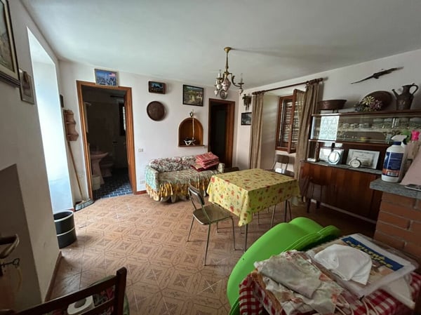 5-Zimmer-Haus mit ausbaubarem Dachgeschoss, Innenhof und Garten 5