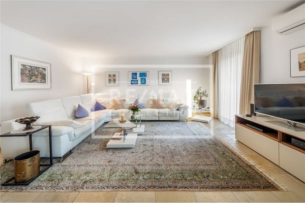 Exklusive Stadtwohnung im Herzen von Luzern 6