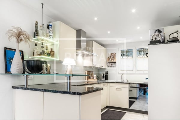 Stilvolles 3-Zimmer-Doppeleinfamilienhaus mit hochwertigem Ausbaustandard 6