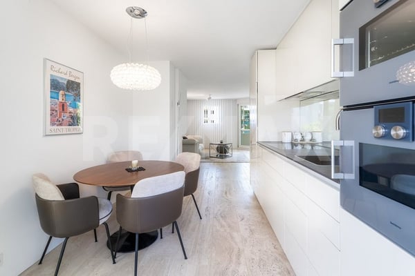 Helle 2½-Zimmer Wohnung am See mit zwei schönen Balkone 7