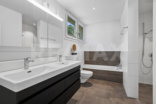 Moderne 4½-Zimmer-Wohnung mit traumhafter Aussicht 10
