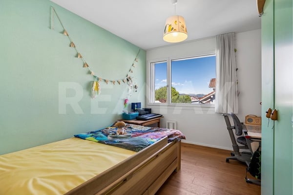 Moderne 4½-Zimmer-Wohnung mit traumhafter Aussicht 12