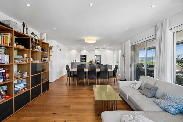 Moderne 4½-Zimmer-Wohnung mit traumhafter Aussicht 3