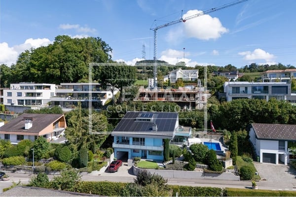 Exklusives Einfamilienhaus an bester Lage 2
