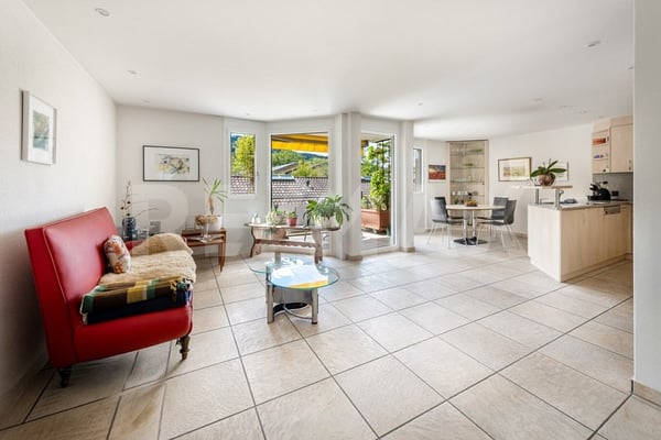 Attraktive 4½-Zimmer-Wohnung im Herzen von Horw 4