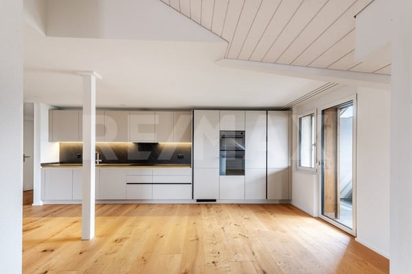 Kernsanierte 3½-Zimmer-Wohnung im Dachgeschoss (WHG-303) 3