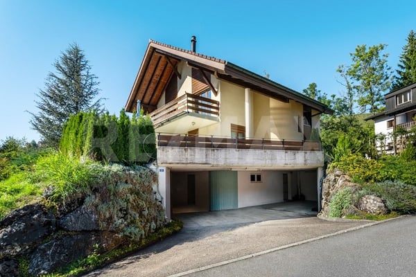 Viel Platz, viel Natur und grosses Potenzial  Grosszügiges Einfamilienhaus in Schwarzenberg 5