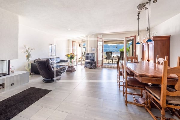 Exklusive 4½-Zimmer Maisonette-Wohnung mit spektakulärer See- und Bergsicht 5