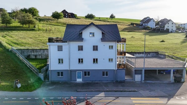 Mehrfamilienhaus mit Potenzial für Eigennutzung oder Vermietung 14
