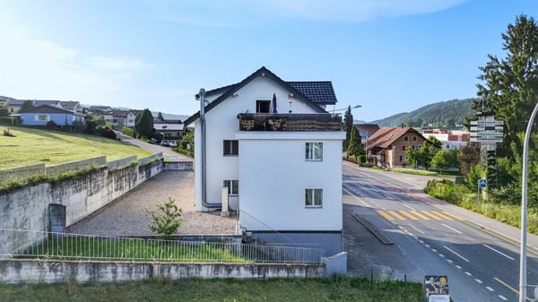 Mehrfamilienhaus mit Potenzial für Eigennutzung oder Vermietung 15