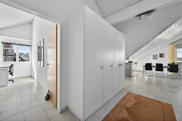 Ein Zuhause mit Aussicht gepflegt und zentral gelegen 6