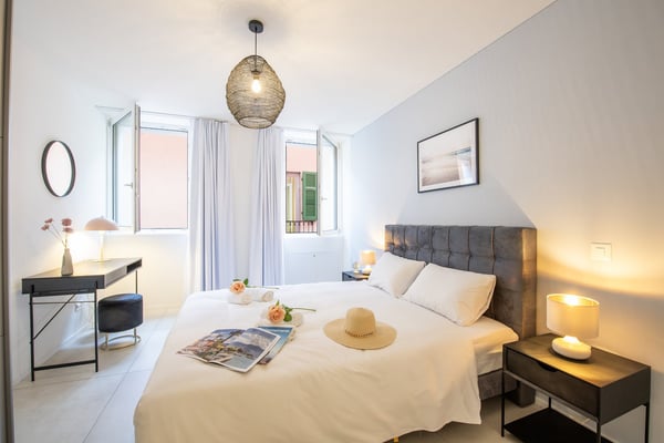 Central Apartment in Ascona Medium Term Flexible contract 1