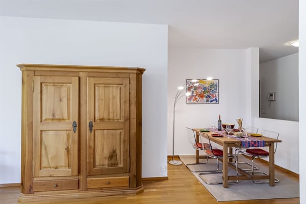 Modern 3.5-Room Apartment with Lake Proximity in Bissone (4 months minimum) 12