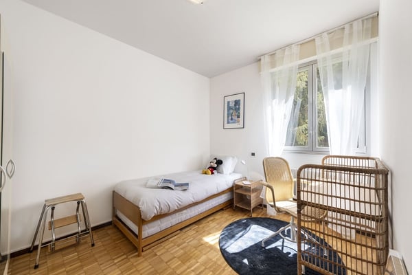 Modern 3.5-Room Apartment with Lake Proximity in Bissone (4 months minimum) 6