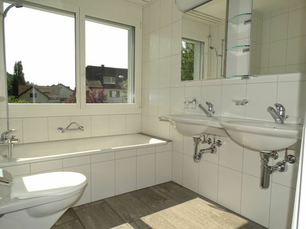 Wohnen im Eigentumsstandard mit dieser grosszügigen 4.5-Zimmerwohnung 6