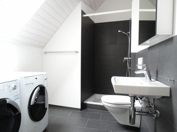 Moderne 5.5-Zimmer-Maisonette-Wohnung an zentraler Lage 9