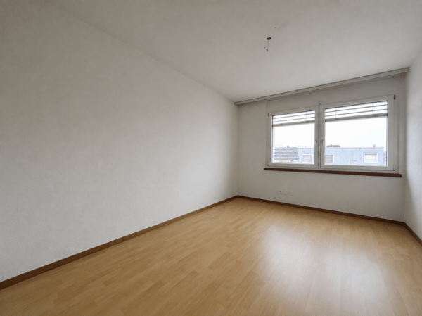 preiswerte 1.5-Zimmerwohnung im Herzen von Schötz 4