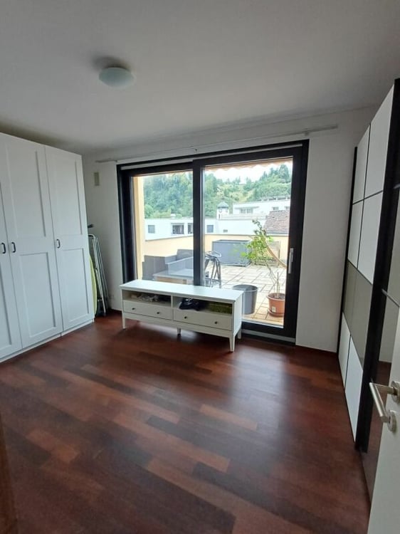 Grosszügige 2.5-Zimmer-Attikawohnung im Zentrum von Wolhusen 9