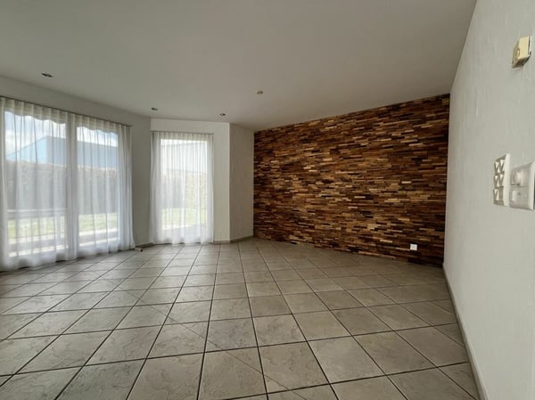 4.5-Zimmer-Einfamilienhaus mit Garten und Doppelgarage 2