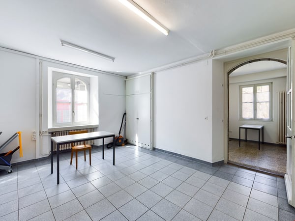 Historisches Gebäude mit mehreren Wohnungen im Herzen der Centovalli 10