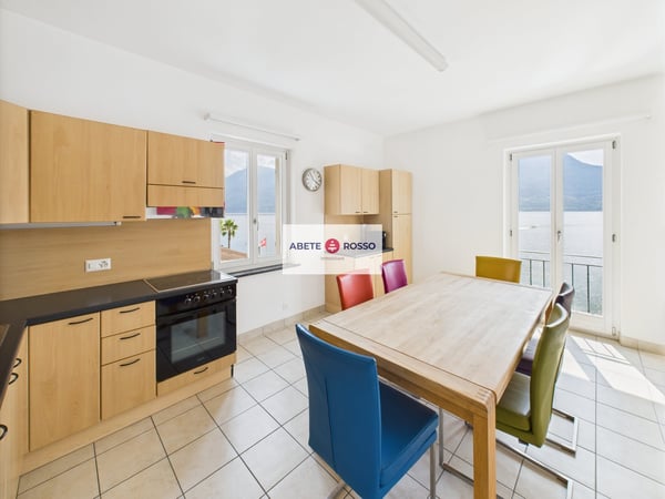 La magia del Lago Maggiore avvolta da storia e stile ticinesi. 37