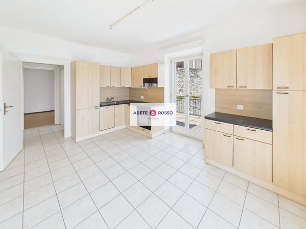 La magia del Lago Maggiore avvolta da storia e stile ticinesi. 25