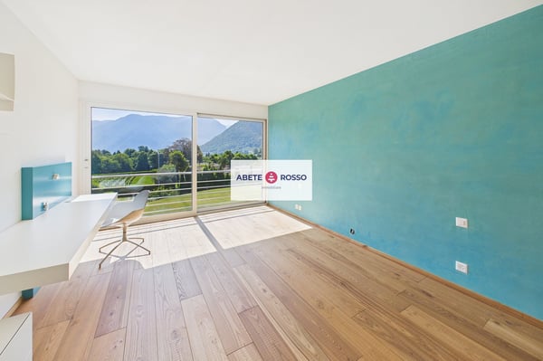 Splendido attico di 4.5 locali con vista e 1 monolocale separato - Collina d'Oro 27