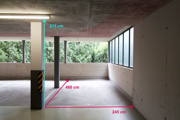 Posteggio in zona stazione FFS-Lugano, Clinica Moncucco e Studio Radio RSI 4
