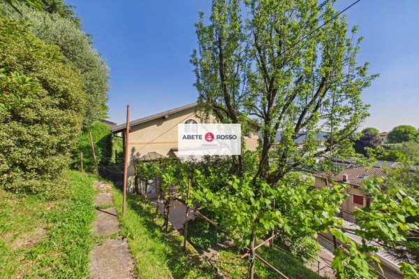 Casa tradizionale ticinese dal fascino autentico con vista aperta 22
