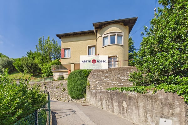 Casa tradizionale ticinese dal fascino autentico con vista aperta 28