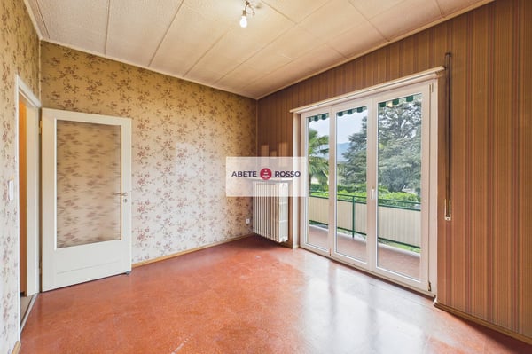 Casa con 2 appartamenti e giardino, in zona strategica, con prospettive di miglioramento 17