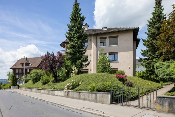 Sonnige und zentrale Gartenwohnung 1