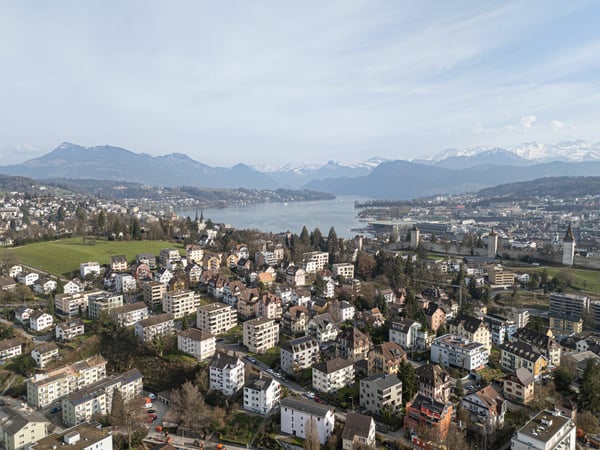 3.5-Zimmerwohnung im begehrten Brambergquartier mit Gestaltungspotenzial 7
