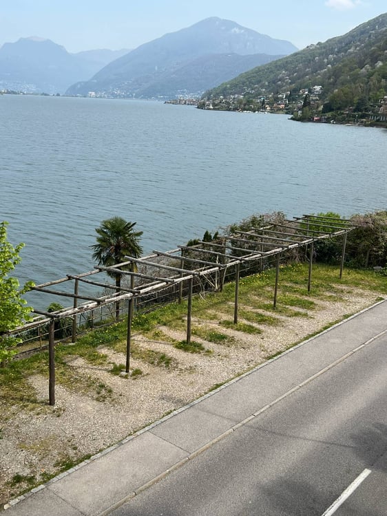 Hotel in Vendita a Brusino Arsizio, sul Lago di Lugano 15