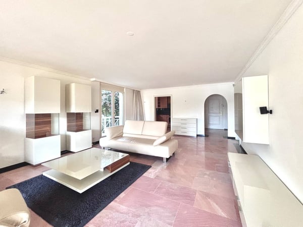 Appartamento a Figino, un rifugio tranquillo con facile accesso alle comodità urbane 2