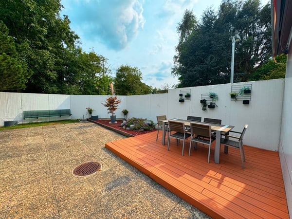 Il tuo rifugio nel verde a Ponte Capriasca: appartamento con piscina e giardino 12