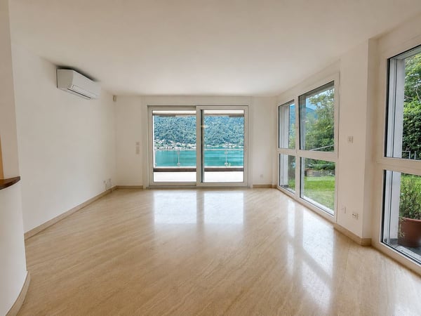 Duplex esclusivo con giardino privato e vista lago 10