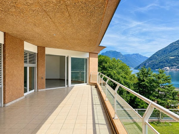 Incantevole appartamento di 3.5 locali con vista lago a Melide 10