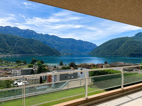 Incantevole appartamento di 3.5 locali con vista lago a Melide 8