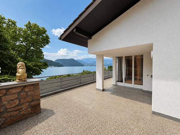 Esclusiva casa vista lago tra Morcote e Figino 2