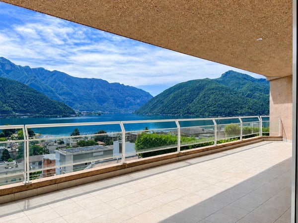 Incantevole appartamento di 3.5 locali con vista lago a Melide 1