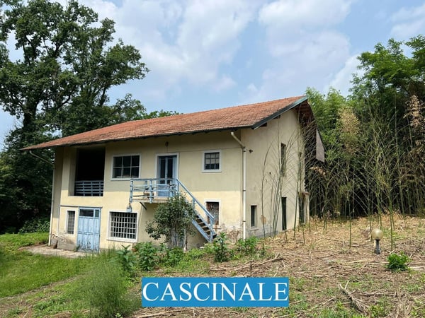 Tenuta con ampio terreno vicino Gallarate (Varese) 12