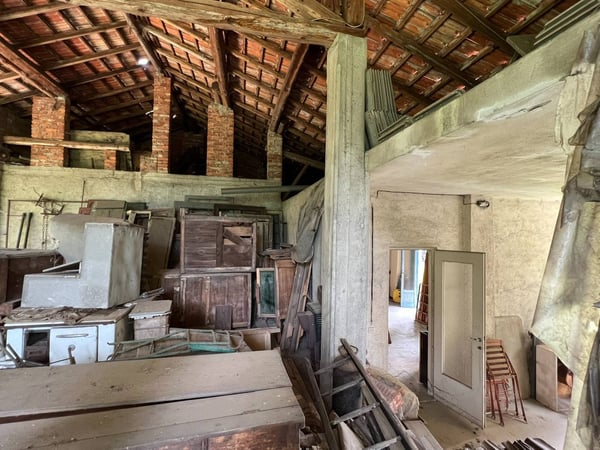 Tenuta con ampio terreno vicino Gallarate (Varese) 15