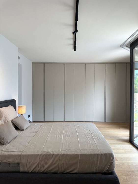 Attico duplex integralmente ristrutturato con materiali di pregio. 20