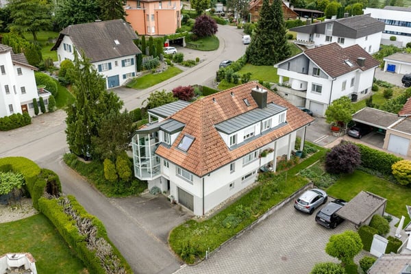 6-Zimmer-Einfamilienhaus mit Einliegerwohnung 13